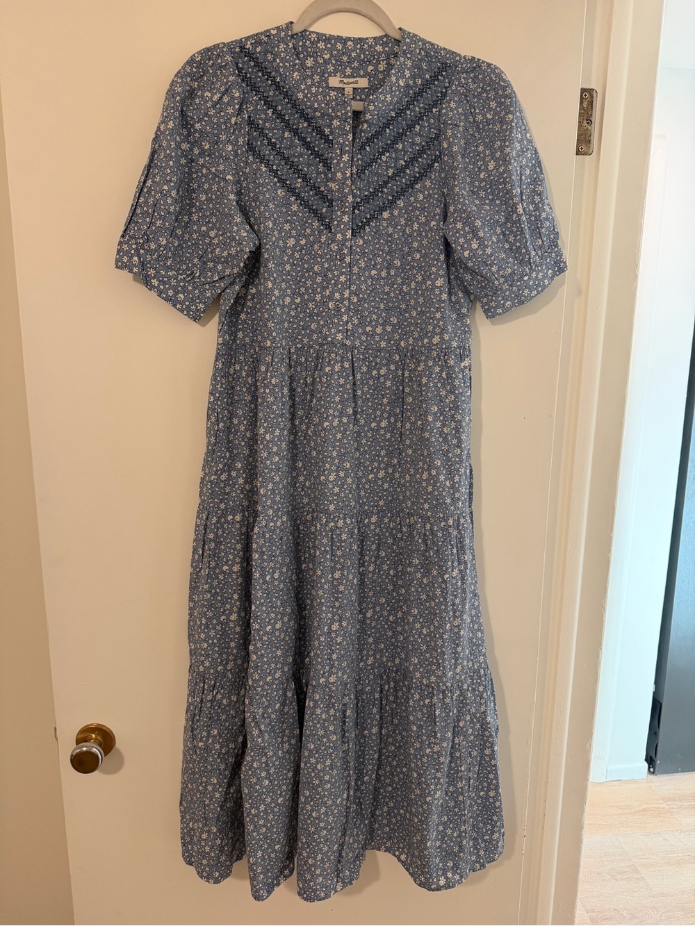 Madewell Light Blue Floral Tiered Midi Dress - Unknown Brand